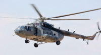 Llega helicóptero de la Secretaría de Marina para apoyar en combate de incendio en San Lucas Quiaviní