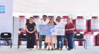 Incrementa Salomón Jara suministro y almacenamiento de agua en 7 agencias y colonias de Oaxaca de Juárez con entrega de mil tinacos