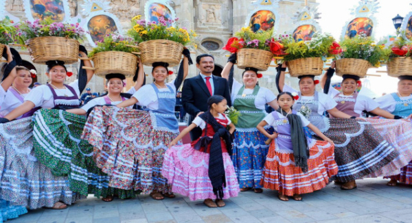 Oaxaca se celebra cuidándola con trabajo constante: Ray Chagoya