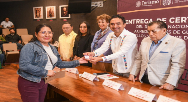 Entrega Sectur Oaxaca 122 certificados y distintivos de calidad turística