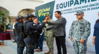 Entrega municipio equipamiento a Policía de Oaxaca de Juárez y reporta reducción de delitos
