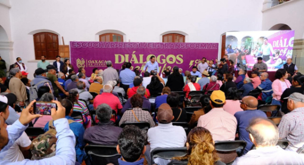 Presidente Ray Chagoya escucha, acuerda y resuelve con pensionados del Sindicato 3 de Marzo