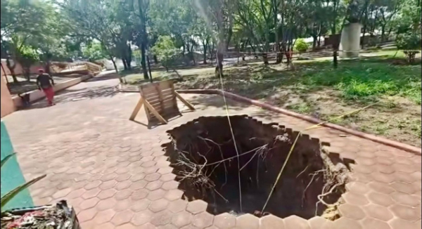 Atenderá Ceabien el asentamiento generado en el Parque del Amor