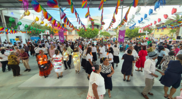 DIF Oaxaca celebra a las abuelas y abuelos como parte fundamental de las familias