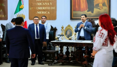 Cabildo de Oaxaca de Juárez aprueba relevo en la titularidad de la Secretaría Municipal