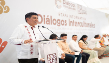 Informa Gobierno de Oaxaca que propuesta de nueva Constitución tiene enfoque intercultural y garantía de derechos sociales
