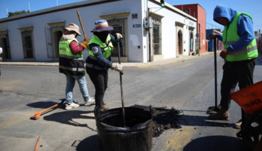 Refuerza Gobierno Municipal de Oaxaca de Juárez acciones de bacheo en vialidades estratégicas