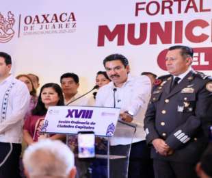 Ray Chagoya reúne en Oaxaca de Juárez a ciudades capitales para fortalecer gobiernos locales