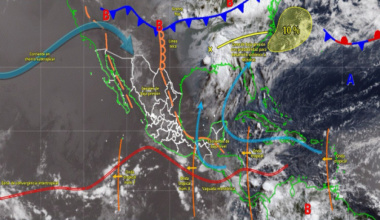Onda tropical número 8 favorecerá lluvias y tormentas aisladas en Oaxaca