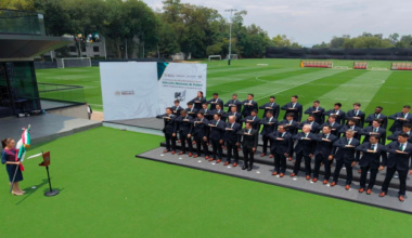Presidenta Claudia Sheinbaum abandera a la Selección Nacional de México que participará en la copa mundial de la FIFA 2026