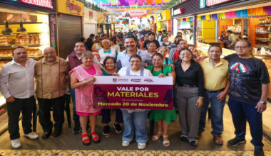 Ray Chagoya acerca el Banco de Materiales a mercados de Oaxaca de Juárez