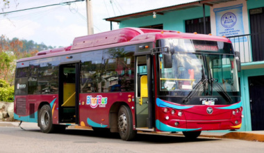 Gobierno de Oaxaca consolida movilidad con 35 rutas del BinniBus en operación