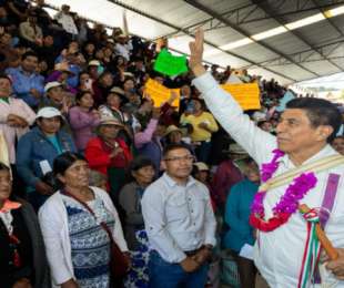 Anuncian infraestructura carretera, educativa y programas alimentarios para el bienestar de San Juan Ñumí