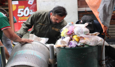 Refuerzan labores de limpia en el Centro Histórico de Oaxaca de Juárez