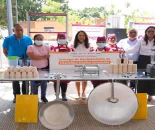 Refuerza DIF Oaxaca estrategia alimentaria con entrega de utensilios de cocina