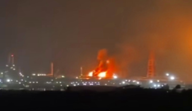 Descartan daños en viviendas cercanas a refinería de Salina Cruz tras explosión