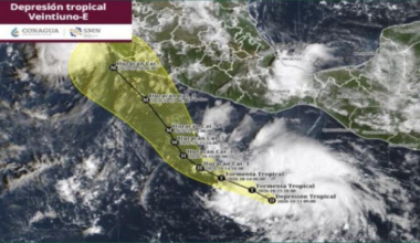 Se forma depresión tropical Veintiuno-E en el Pacífico Sur