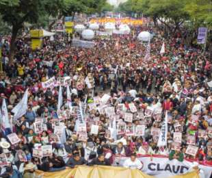 Más de 26 mil oaxaqueñas y oaxaqueños marcharon para celebrar los 7 años de la Cuarta Transformación