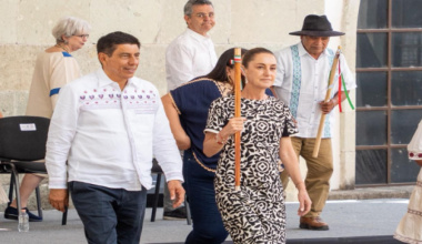 Encabezan Claudia Sheinbaum y Salomón Jara 220 aniversario del Natalicio de Benito Juárez