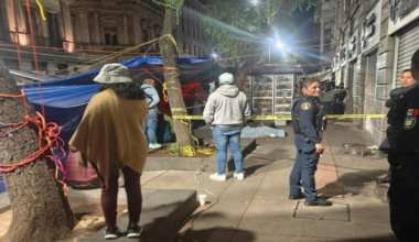 Fallece maestro de la Sección 22 en plantón de la CNTE en la CDMX durante paro nacional indefinido