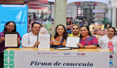 Signa DIF Oaxaca convenio de colaboración con Sedeco para fortalecer la autonomía económica de las mujeres