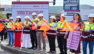 La transformación de Oaxaca se construye, arranca Salomón Jara obra del paso a desnivel en la carretera federal 190 kilómetro 184 + 300