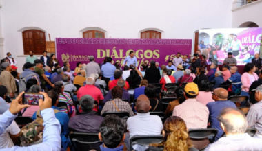 Presidente Ray Chagoya escucha, acuerda y resuelve con pensionados del Sindicato 3 de Marzo