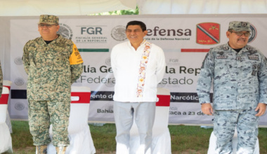 Atestigua Salomón Jara incineración de narcóticos y destrucción de objetos del delito