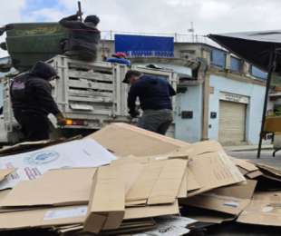 Gobierno Municipal mantiene limpieza en el Zócalo de Oaxaca de Juárez tras manifestación