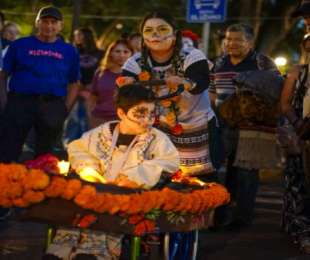 Infancias y adolescencias llenan de alegría y tradición las calles de Oaxaca con Divertido Muertos 2026